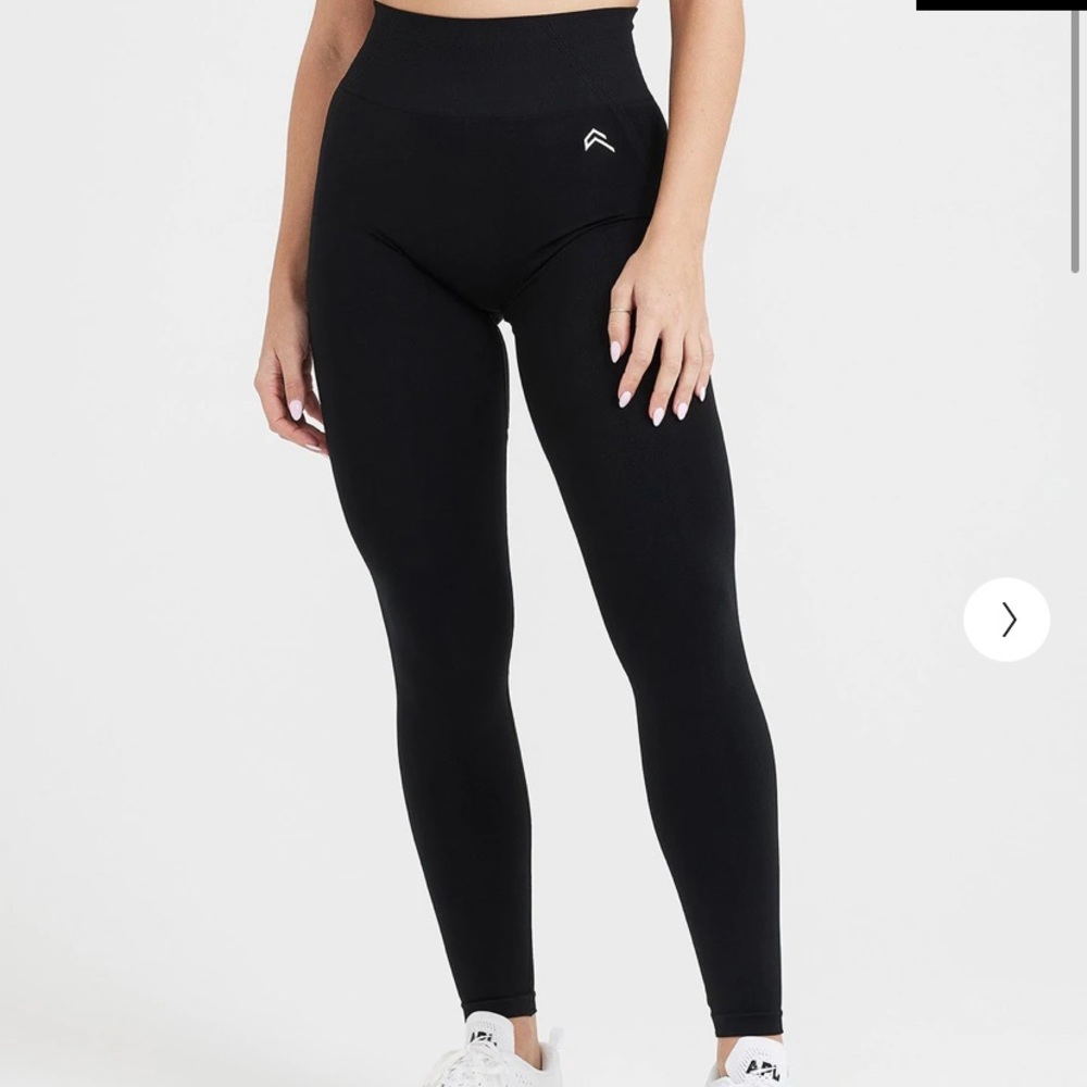 Oner Active Effortless seamless leggings - NWT.